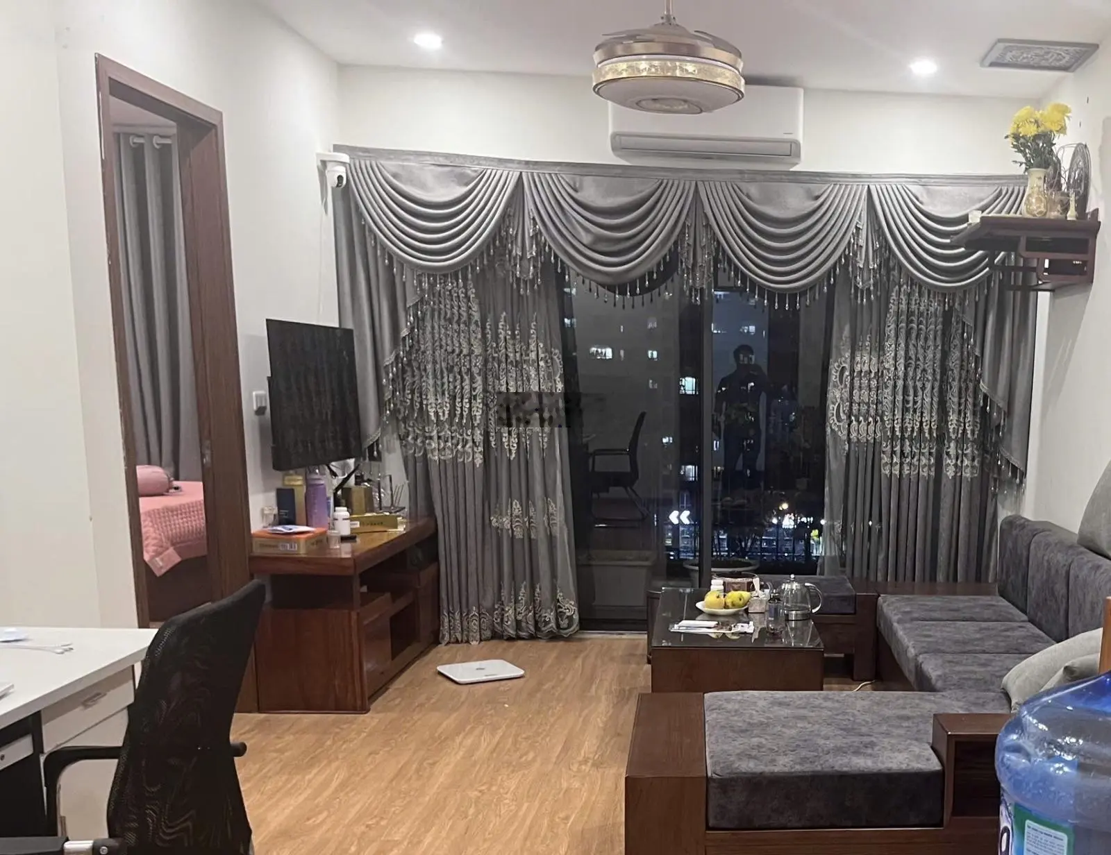 Bán căn hộ 2 ngủ 2 vệ sinh chung cư TSG Lotus Sài Đồng 3,9x tỷ - View Vinhomes Riverside
