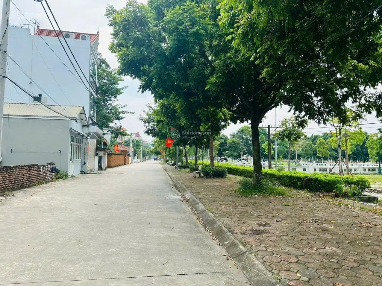 CC bán đất bìa làng 66m2 mặt công viên Bắc Hồng, gần Vân Trì - Cổ Dương giá cực chất 78 triệu/ m2