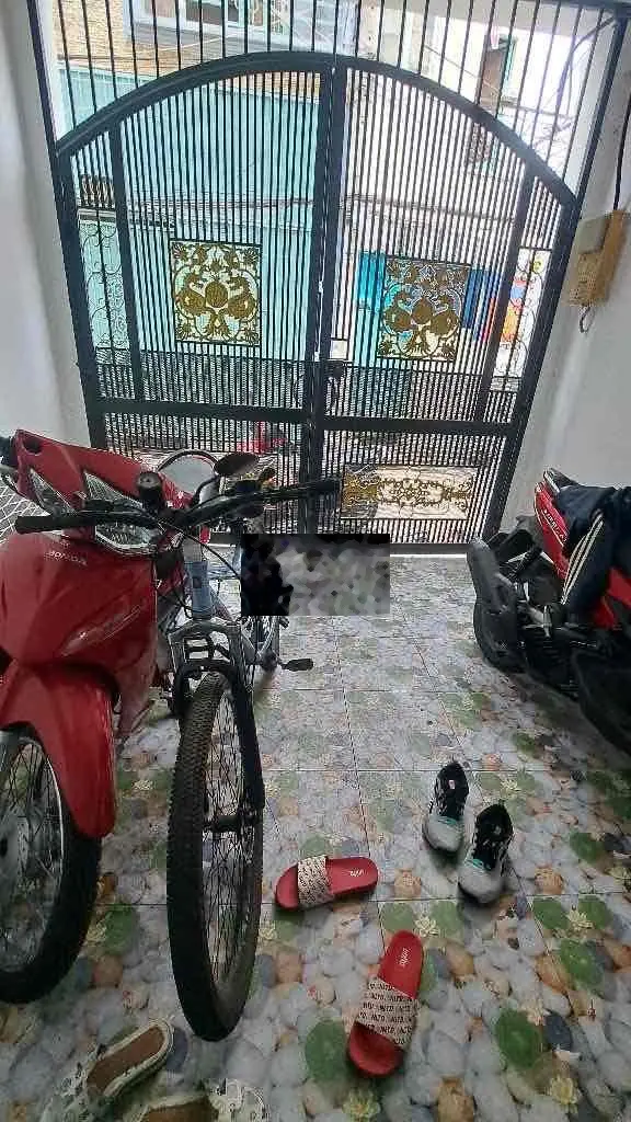 Bán nhà 2 phòng ngủ giá 3,9 tỷ, diện tích 56 m2, tại Lưu Hữu Phước, phường 15, quận 8