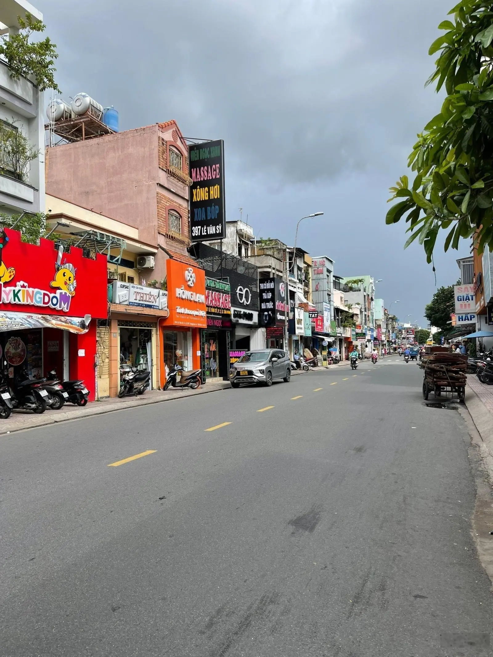 Bán nhà 52 tỷ, diện tích 220m2 tại Đặng Văn Ngữ, Phường 14