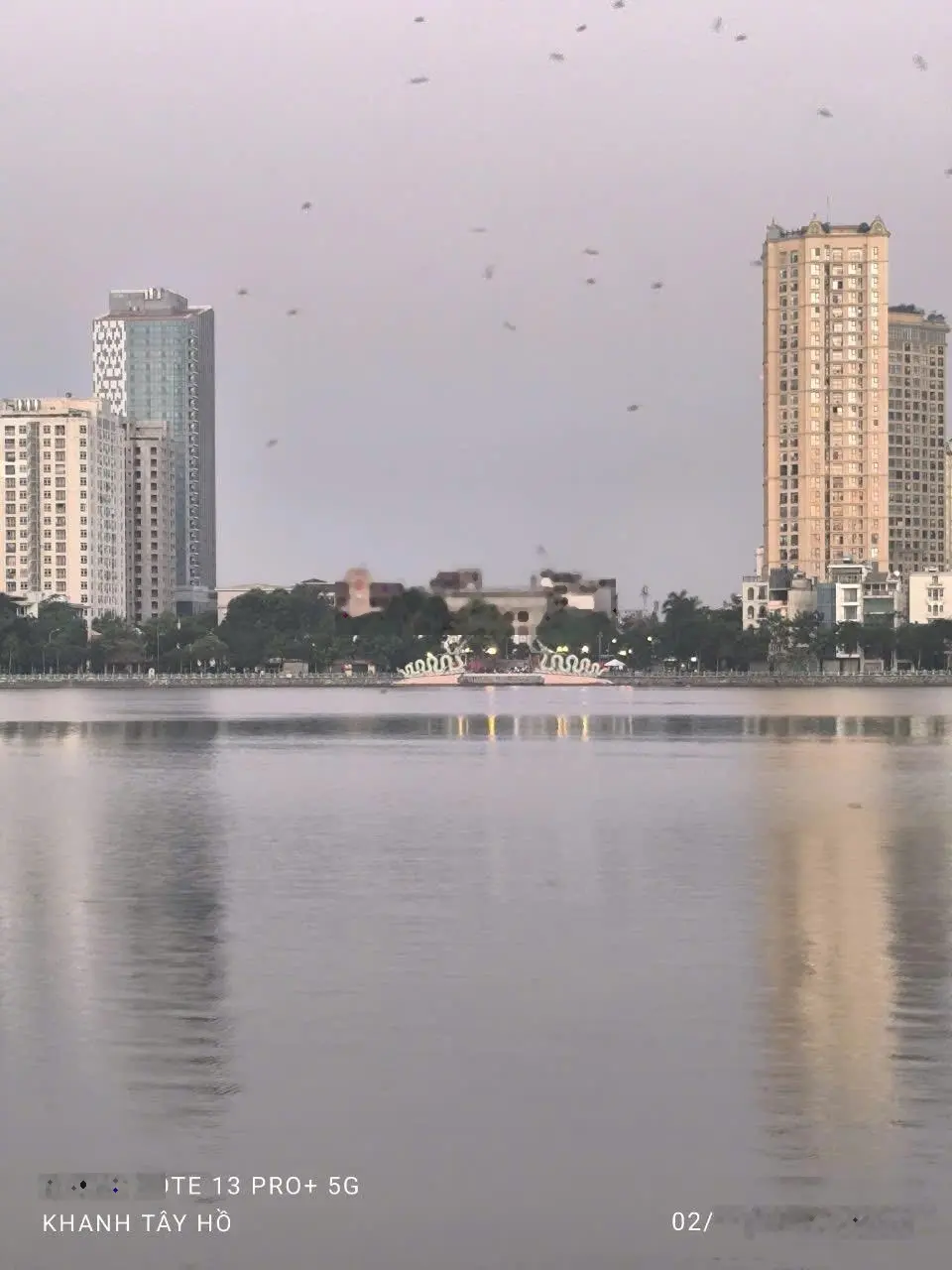 Bán toà nhà 10T 668m2 MT 24m lô góc gara ôtô - view hồ tây phố Tô Ngọc Vân Quận Tây Hồ. Giá 262tỷ