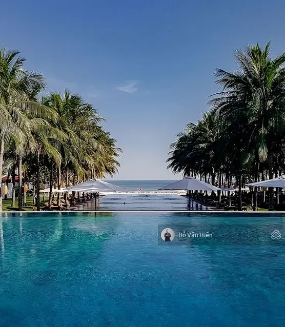 Chuyển Nhượng 100% Cổ Phần Resort 5 sao , Mặt Biển Đà Nẵng