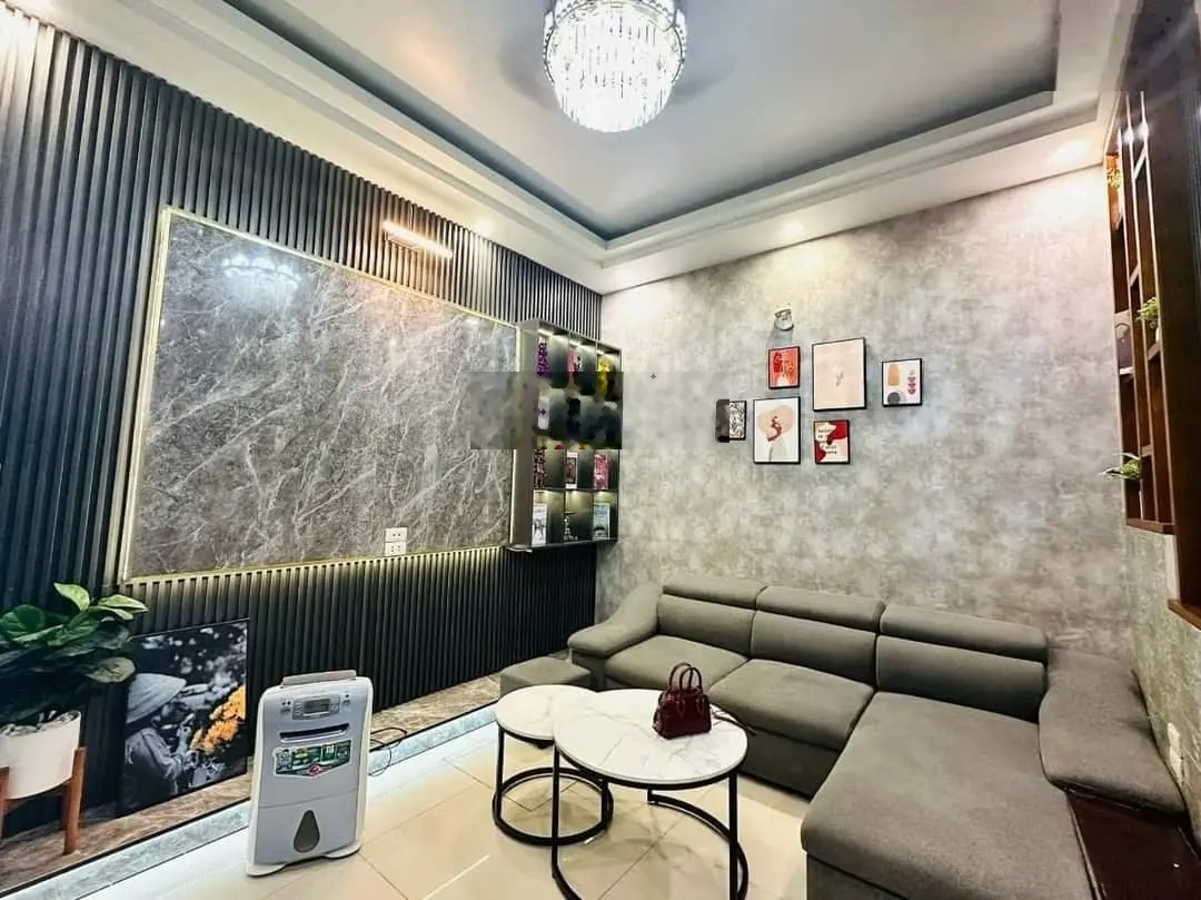 Phố Ái Mộ, Bồ Đề, Long Biên. DT41m2*4tầng, MT 4m, 3 ngủ khép kín. Tặng full nội thất, 30m ra phố