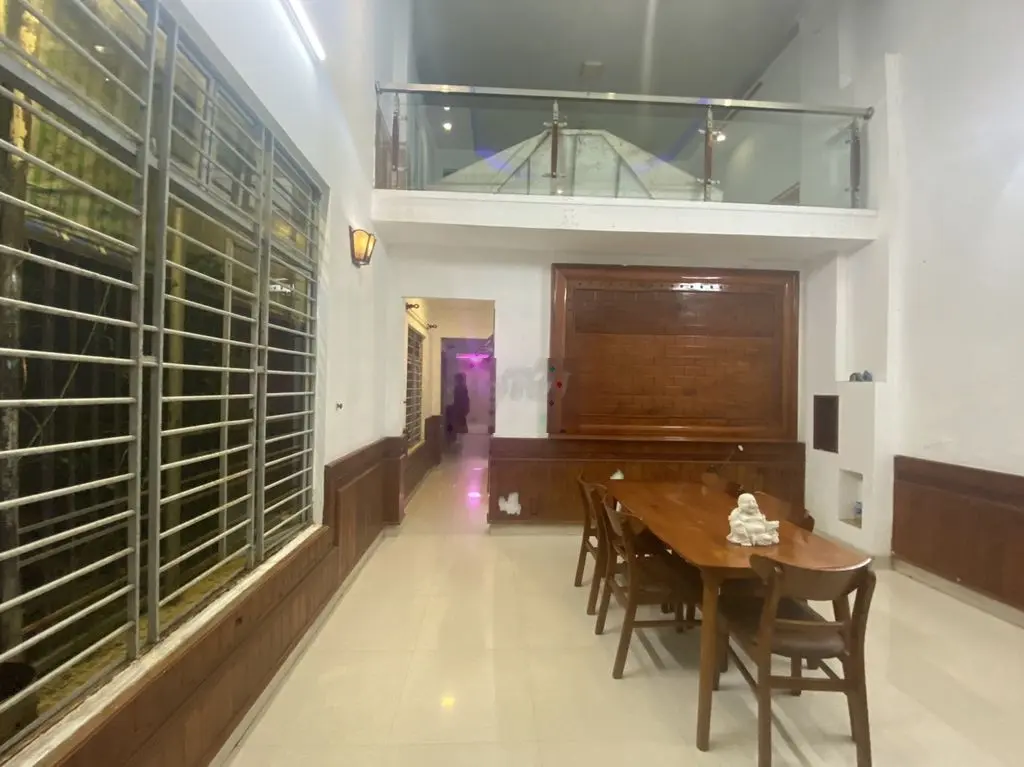 ĐI NƯỚC NGOÀI - Chủ cần bán lại nhà 4 tầng