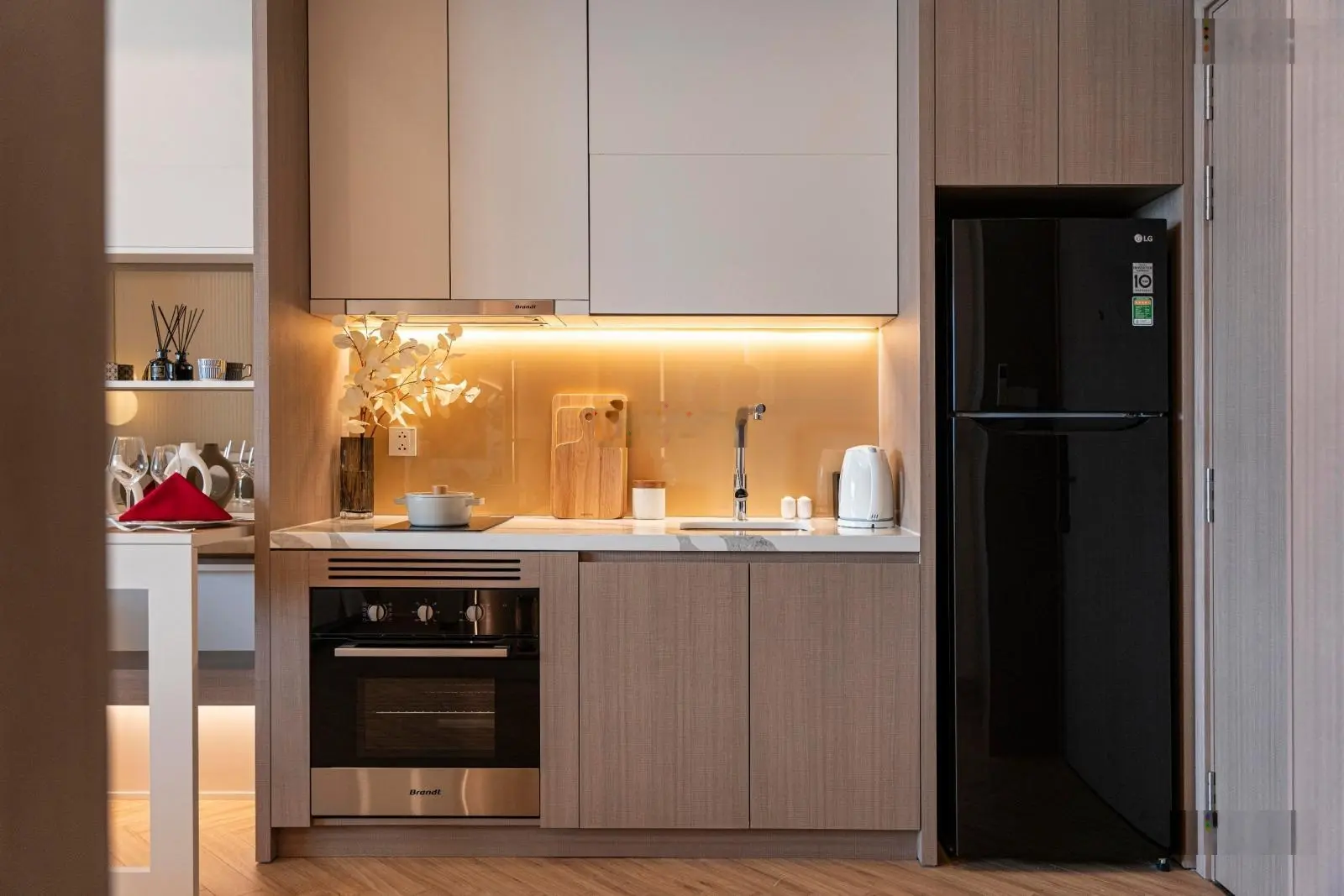 1 xuất ngoại giao độc quyền Sun Symphony Residence giá tốt, chỉ 2.6 tỷ/căn 1PN+, 49m2, tháng 8/2024