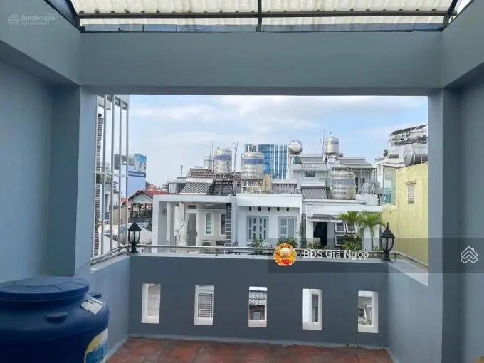 Cô hiền cần bán căn nhà 3 tầng ở tân bình -dt 43m2- cho thuê 12/th