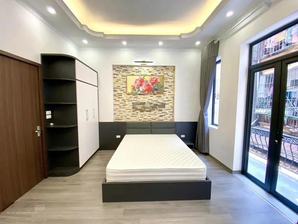 Phân lô, ô tô đỗ cửa, nhà đẹp long lanh, Nguyễn Trãi, Thanh Xuân, DT 60m, 5 tầng, 12,6 tỷ.