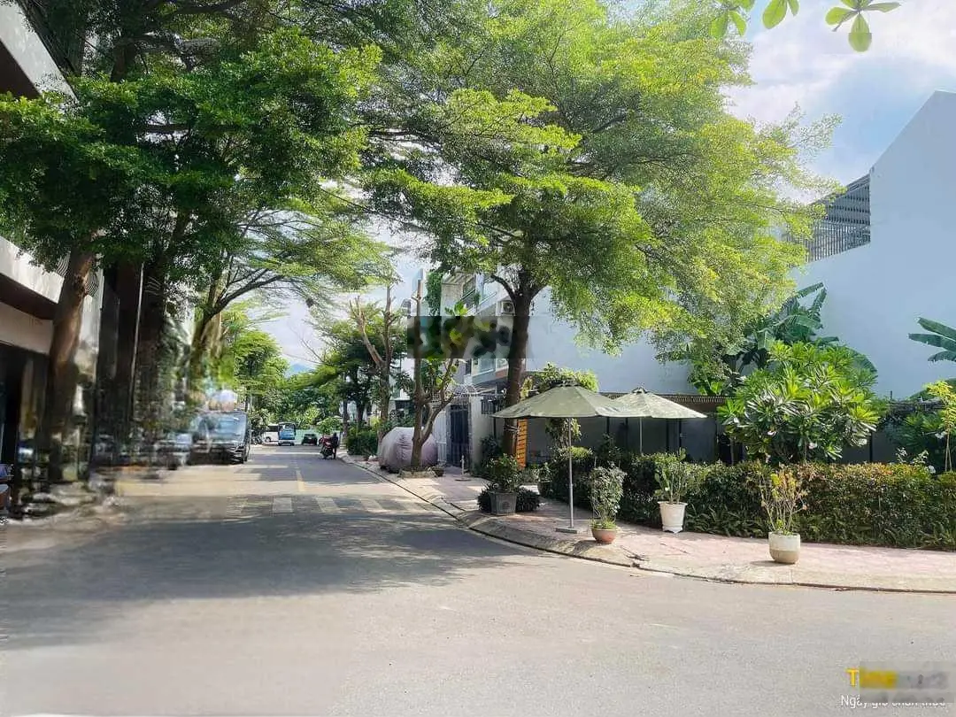 Bán lô góc 44tr/m2 tại Hà Quang 190.5m2 hướng Đông Bắc, kv nhà cửa đông đúc