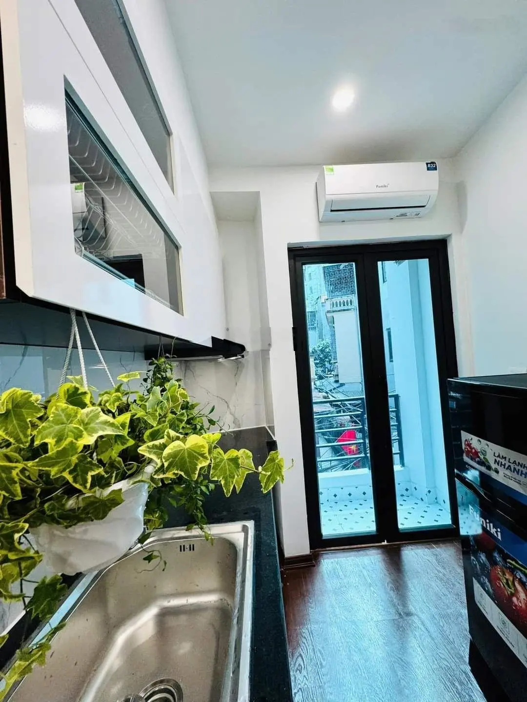 Bán Gấp nhà siêu hiếm Trần Quốc Vượng. 47m2 x 6 tầng mặt tiền 9.4m 9 phòng khép kín full nội thất