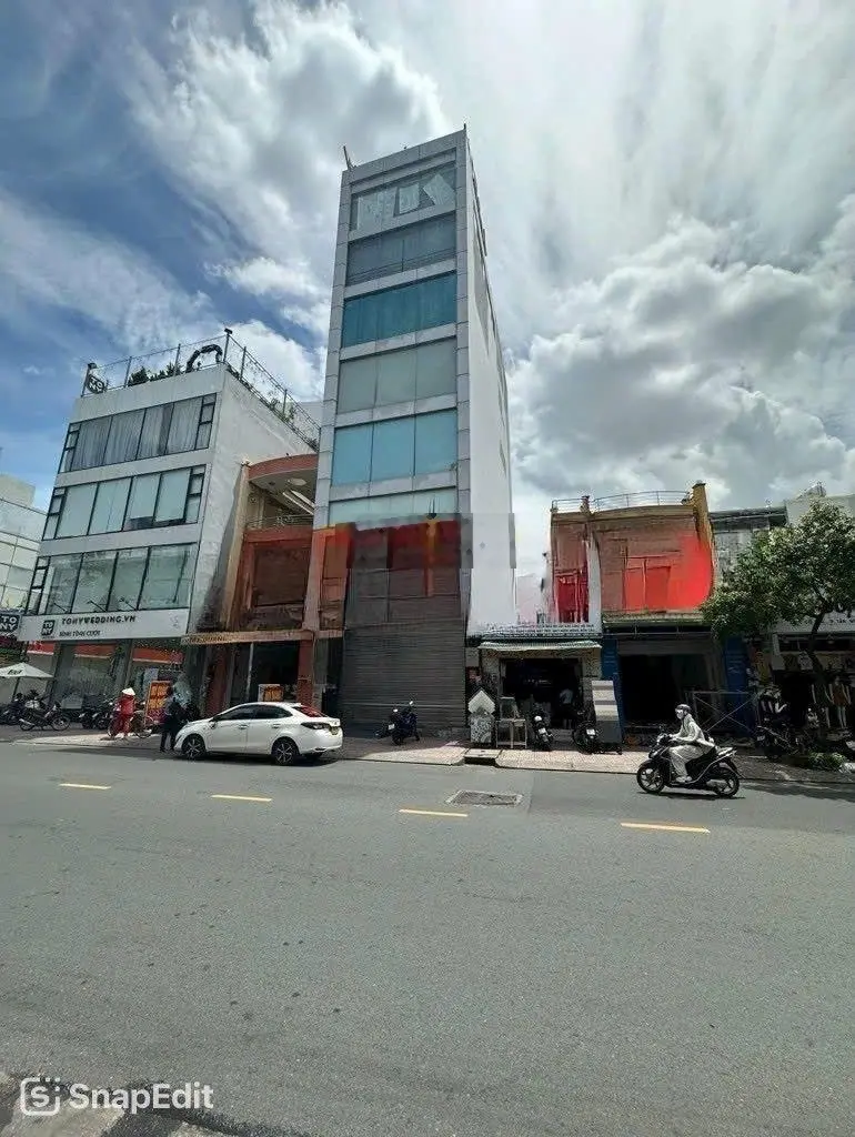 Bán nhà mặt tiền Phú Nhuận kinh doanh đa ngành Nghề 100m2, 4 Tầng, 5 PN, giá chỉ còn 20 tỷ 50