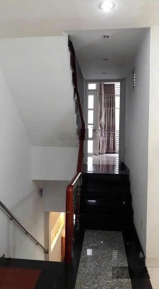 Bán nhà 54.9m2, trệt 2 lầu tum, 4PN, 5WC, hẻm xe hơi, sát mặt tiền, P. Thạnh Mỹ Lợi, Quận 2