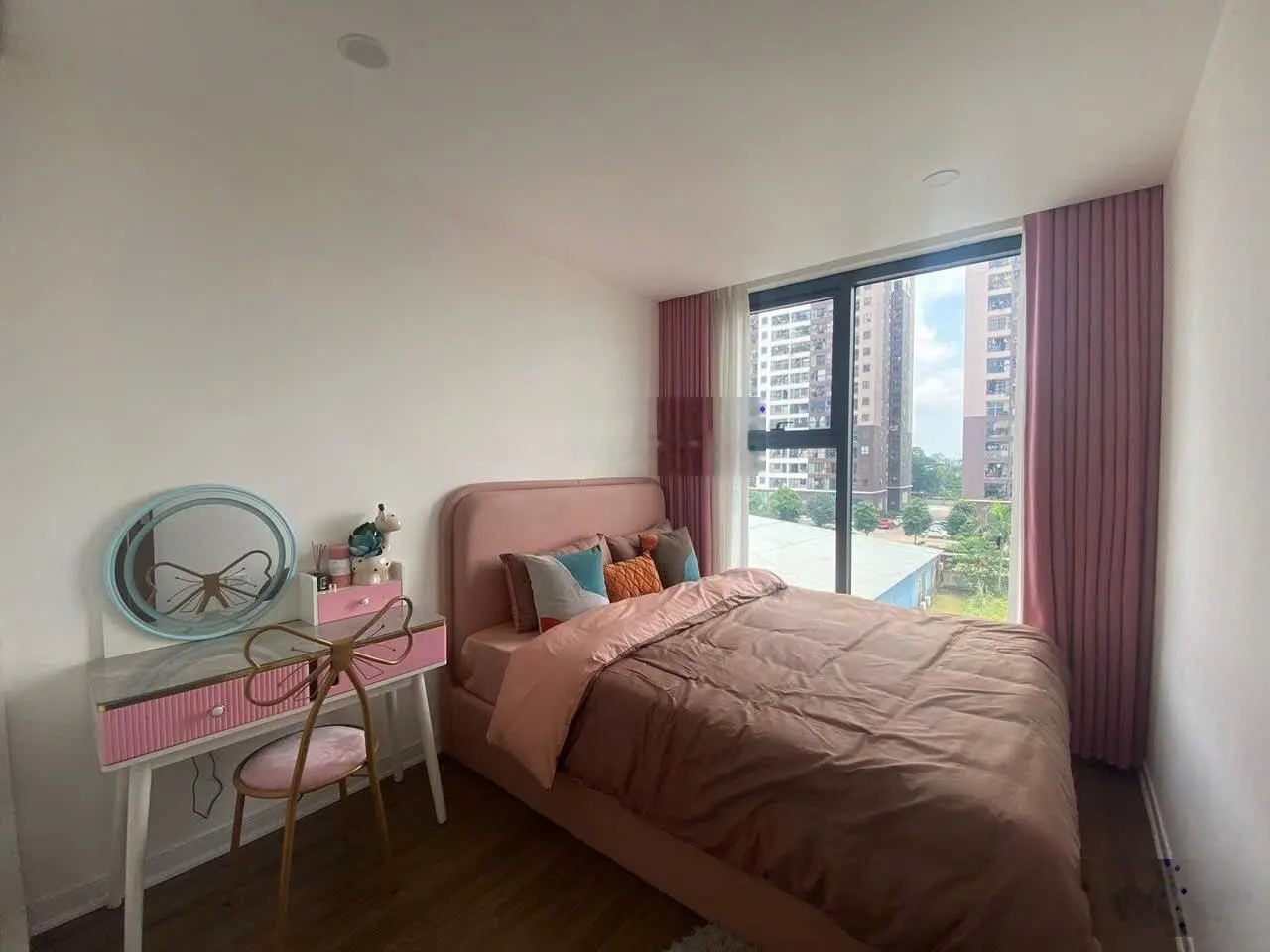 Quỹ căn cuối cùng trước khi nhận nhà quý IV. 2024 từ CĐT liên hệ ngay: 0363 985 ***