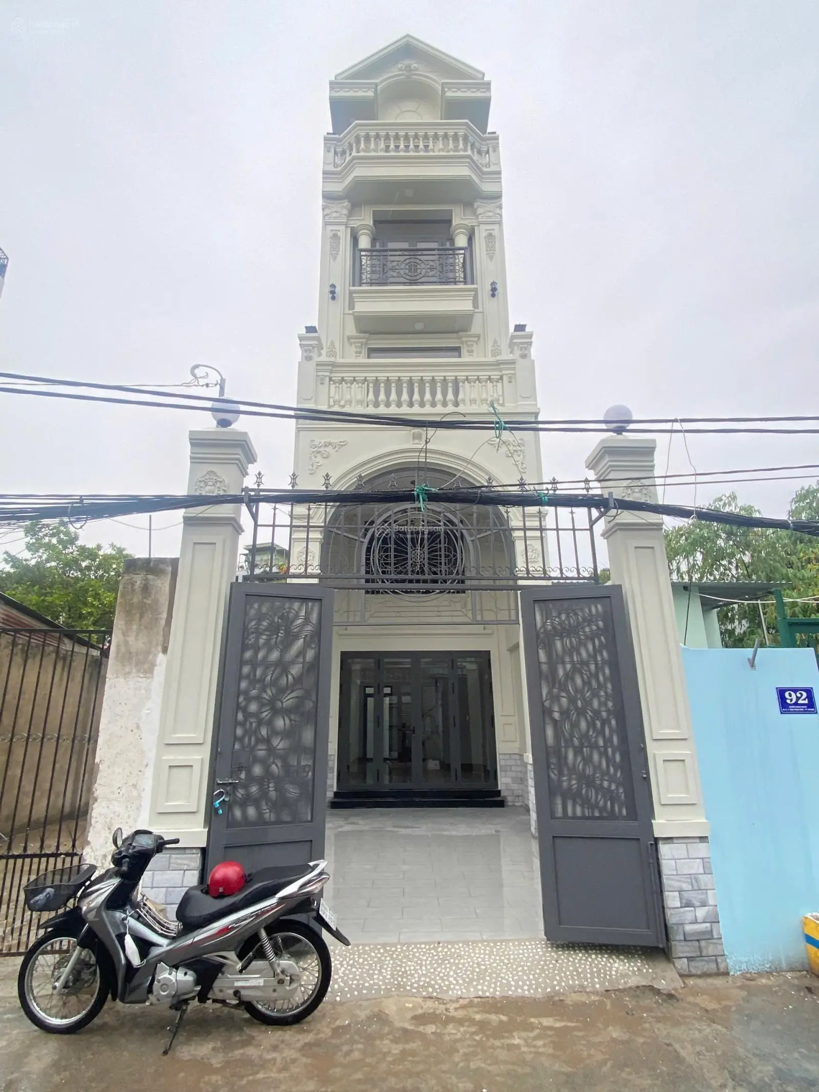 Bán nhà mặt tiền Nguyễn Trung Nguyệt, P. Bình Trưng Đông, TP Thủ Đức, Hướng: Đông Bắc, (4mx14,5m)