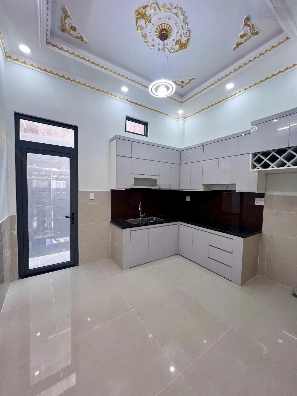 Bán nhà riêng tại Đường Lò Lu, Trường Thạnh, Quận 9, TP. HCM giá siêu hời 5,6 tỷ, 61m2 mới 100%
