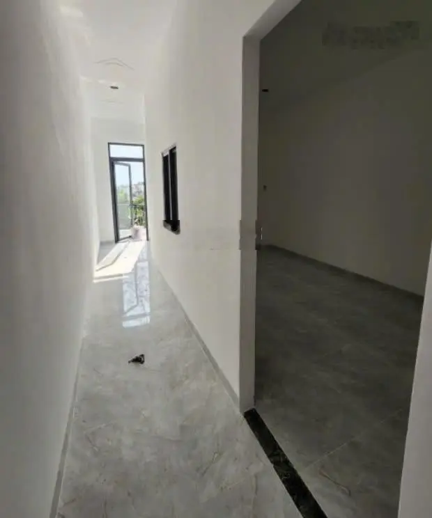 Bán gấp nhà Bình Chánh 80m2. SHR. MTĐ 5m. Đang cho thuê 7tr/tháng