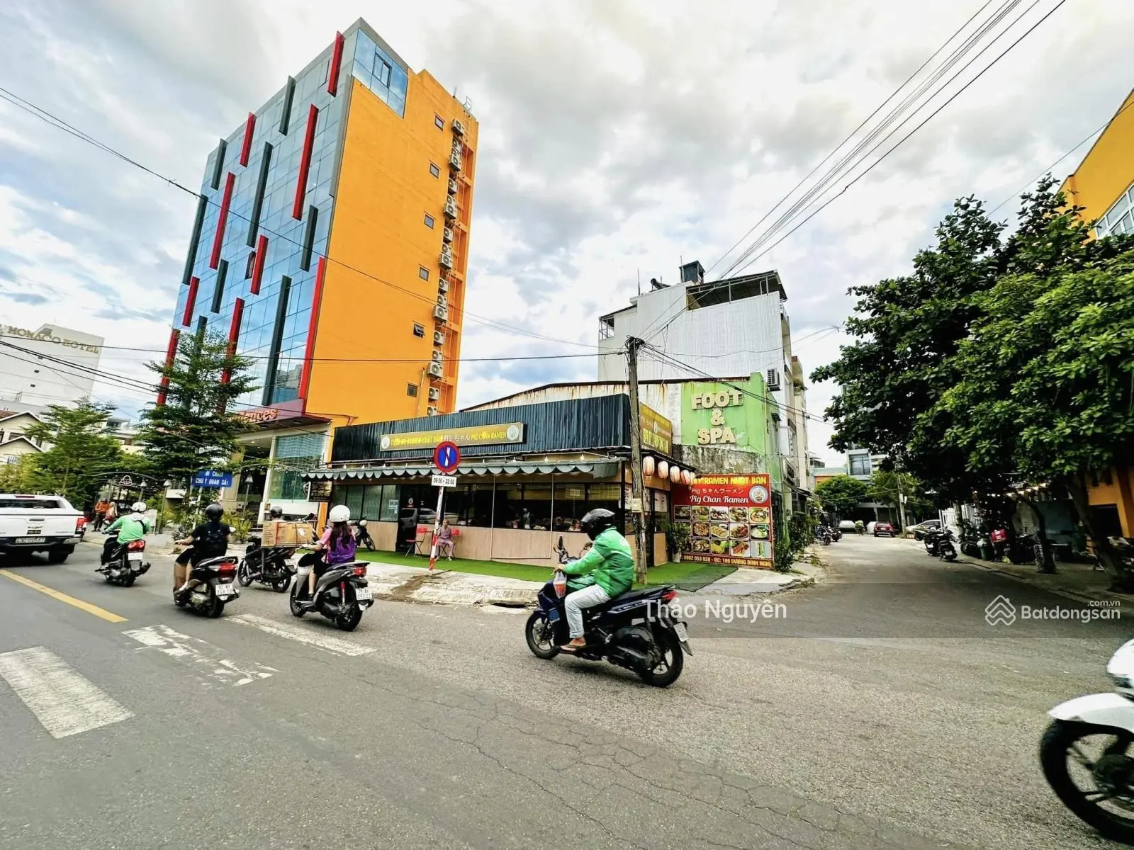 Bán lô 3 mặt tiền Dương Đình Nghệ kinh doanh sầm uất khu phố Hàn - giá chỉ nhỉnh 9 tỷ