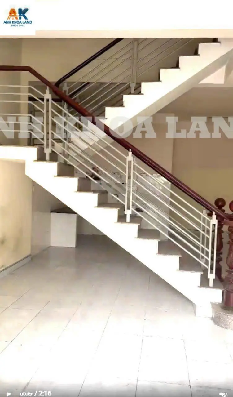 Bán nhà 4 tầng mặt tiền kinh doanh, nhà ngang 5m vuông vức vị trí đẹp ngay trung tâm TP. Thủ Đức