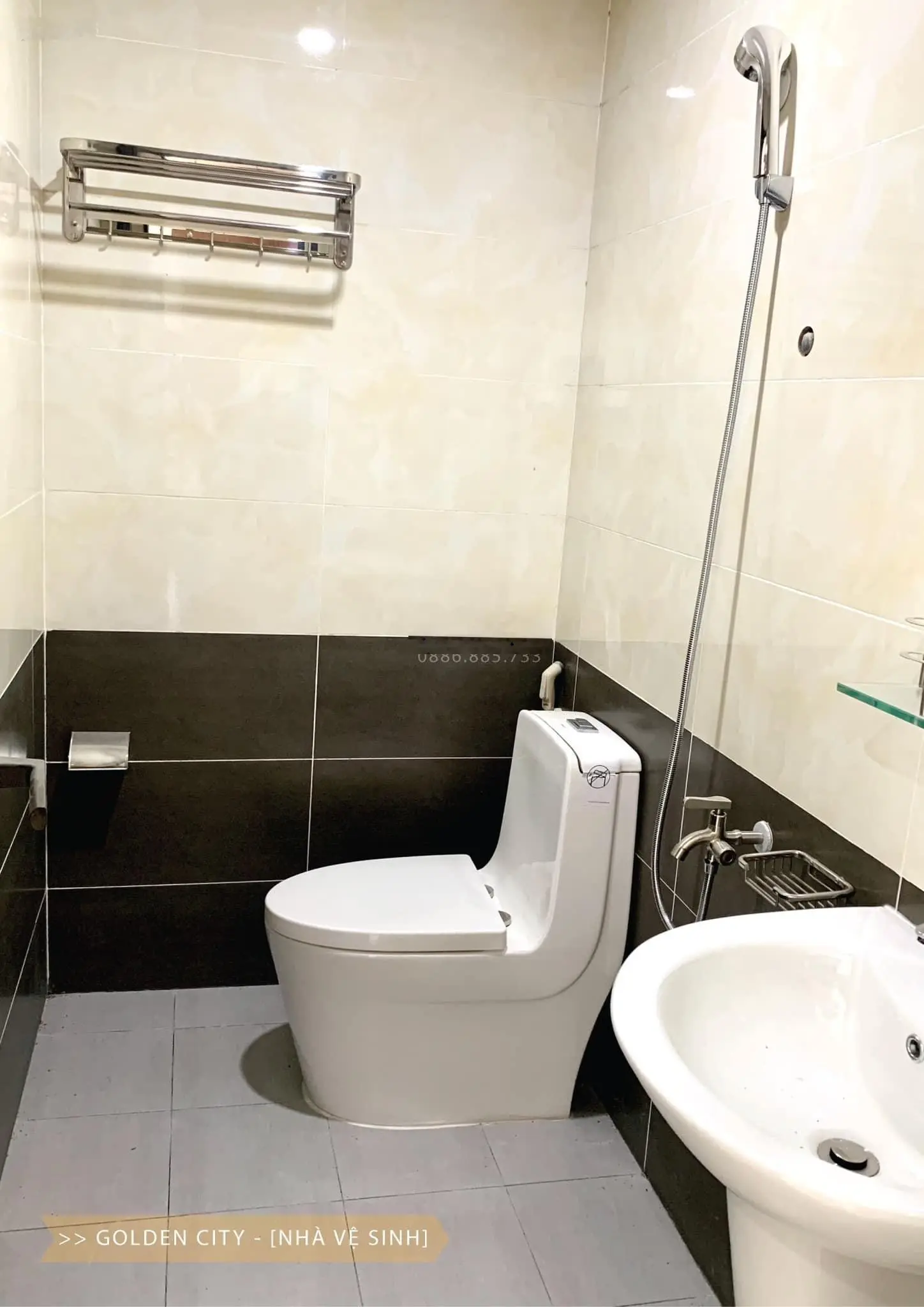 Bán gấp căn hộ 2PN, ban công và phòng giặt phơi riêng, bàn giao hoàn thiện, trả trước chỉ 290tr