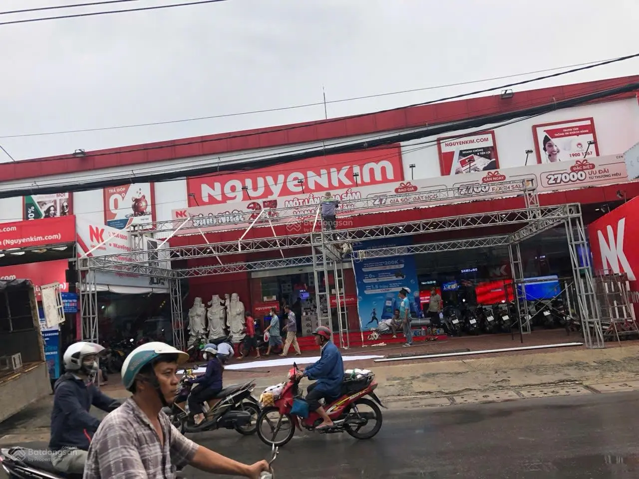 Mặt tiền Nguyễn Duy Trinh, 55 tỷ, 493m2, Đoạn đẹp, khu văn phòng, xây cao tầng