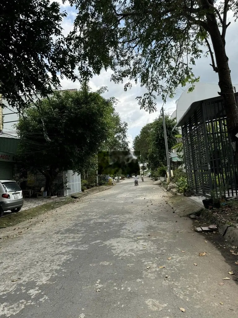 Bán nhà 2 lầu đường số 11 khu dân cư diệu hiền nam cần thơ giá dưới 4