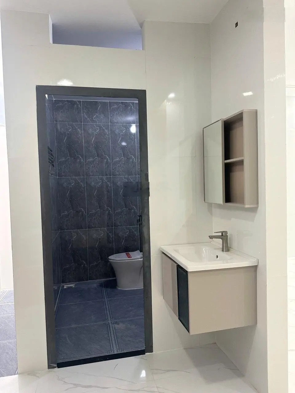 Bán nhà đẹp MT đường Phước Hưng - Phước Hải 1 trệt 1 lầu 4PN gần chợ, gần biển Phước Hải DT 170m2