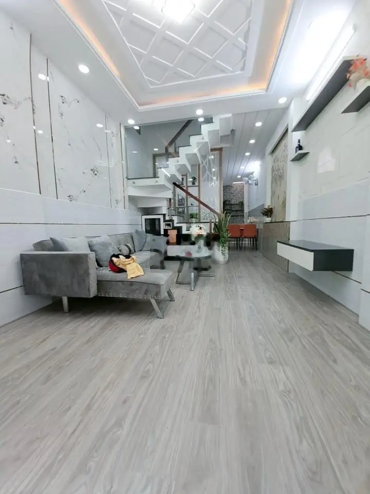 Bán nhà Nguyễn Thái Sơn Phường 4 Gò Vấp. Giá 3tỷ300TR, DT 49,45m2