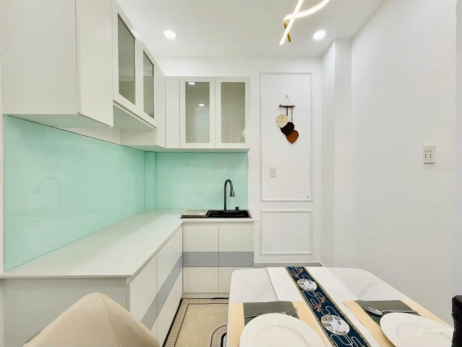 Ngộp ngân hàng cắt lỗ bán nhà 1 trệt 1 lầu Lê Tấn Bê, An Lạc, Bình Tân, 85m2, SHR, LH: 0372 496 297