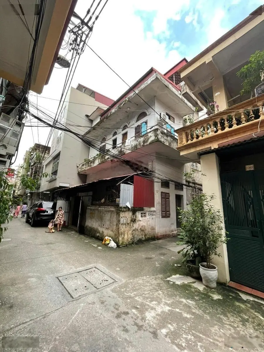 Siêu hiếm! Bán lô góc Bế Văn Đàn, 45m, MT 14m, ô tô tránh, trung tâm Hà Đông, giá chỉ 9.8 tỷ!
