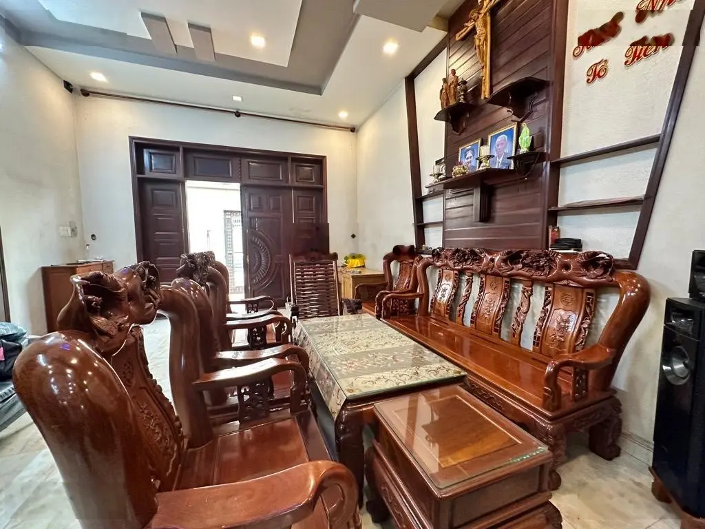 Bán nhà mặt tiền kinh doanh đa nghành - vị trí vip - f. tam phú, thủ đức - 140m2 vuông a4 - ngang