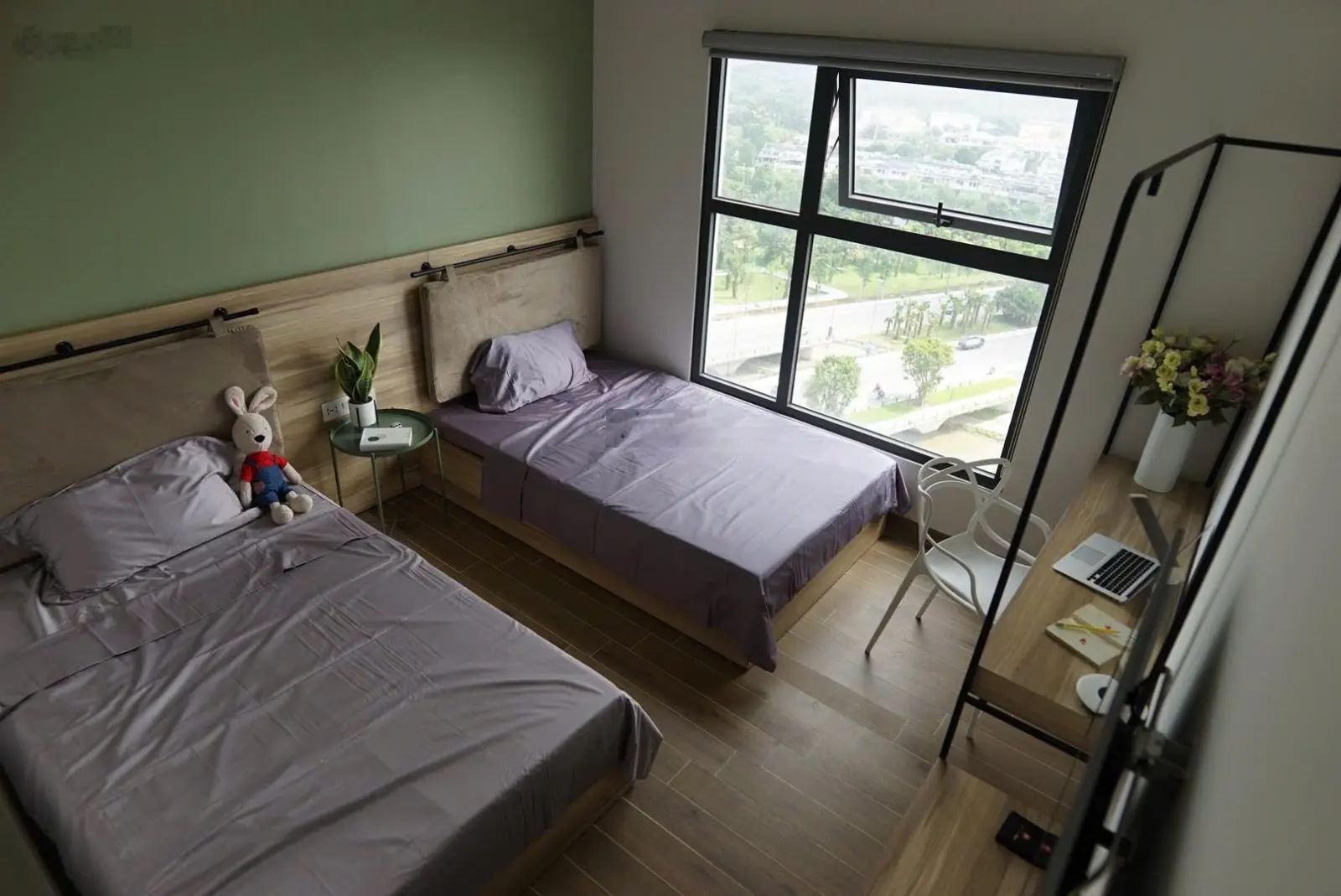 Bán CH 69m2 bên Aquabay, tầng trung, ban công đông Nam. LH 0363 931 ***