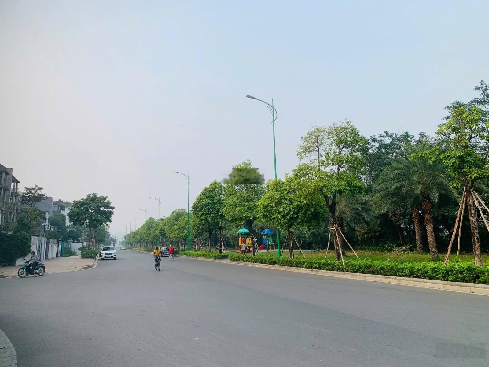 Duy nhất tại phố Tư Đình, phân lô quận đội, trước nhà ô tô tránh, ở kết hợp kinh doanh đỉnh.