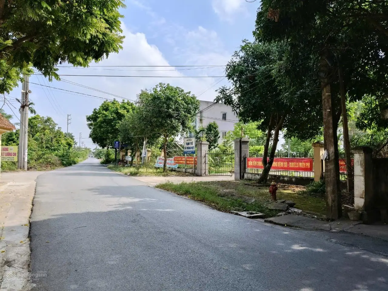Bán nhà chính chủ tại Tráng Việt, Mê Linh, Hà Nội - trục chính liên xã - 190m2 - 11,4 tỷ