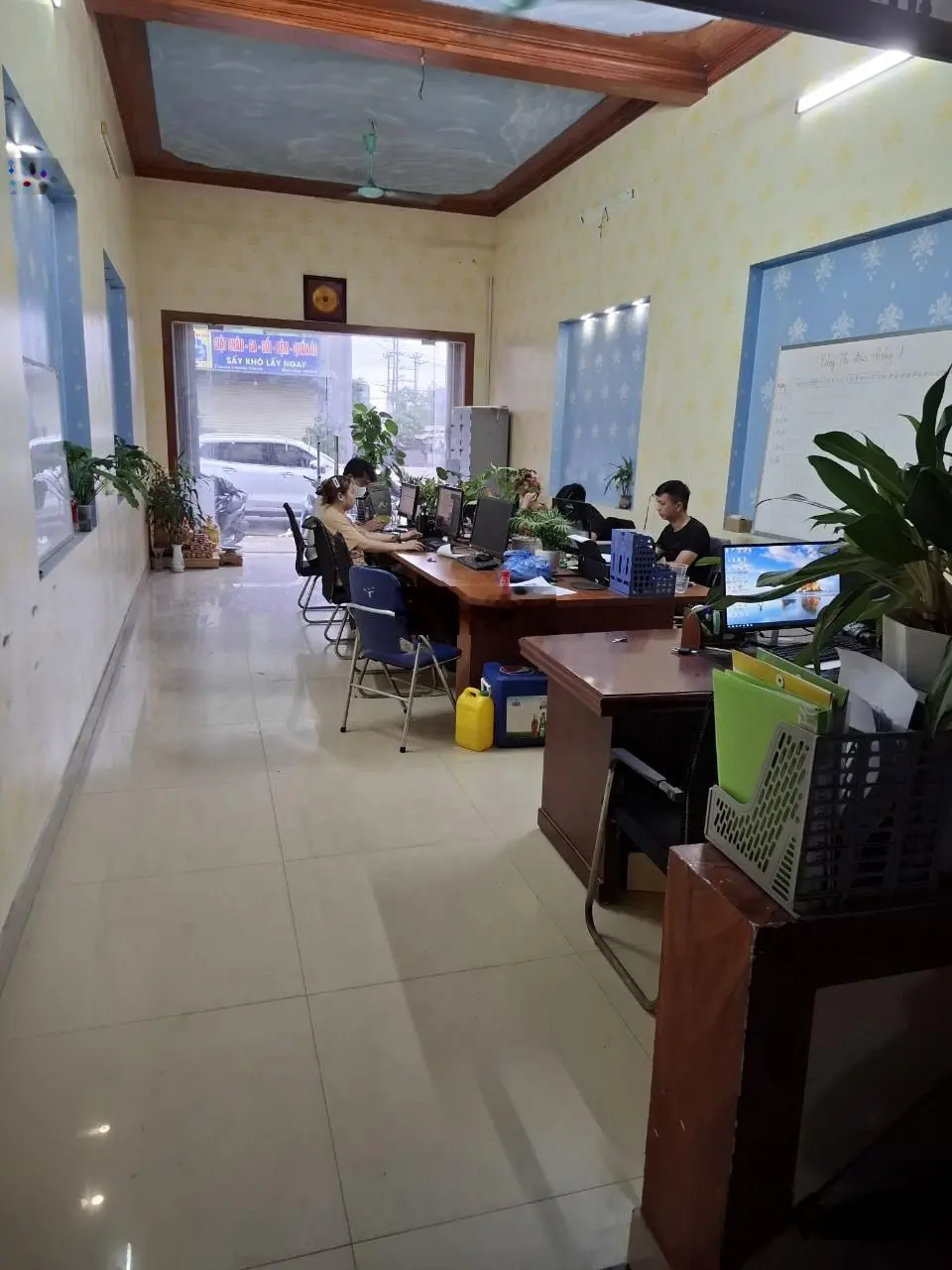 Bán nhà 3 tầng trục thông ra chợ Lãm Làng làn 2 Đàm Văn Lễ