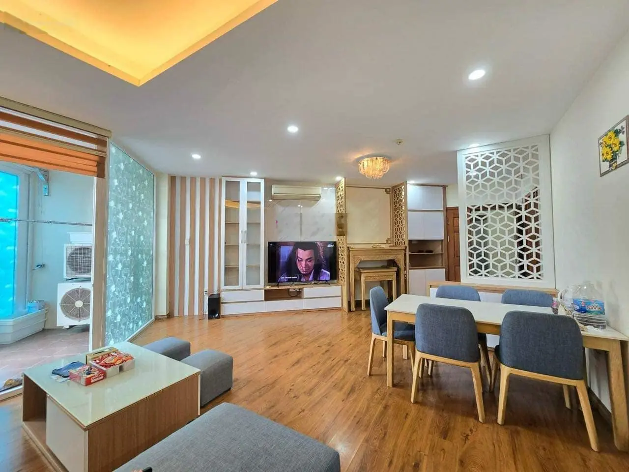 Chuyển công tác vào sài gòn cần bán nhanh căn hộ 100m2 3 phòng ngủ, hướng mát tại 173 xuân thủy-cg