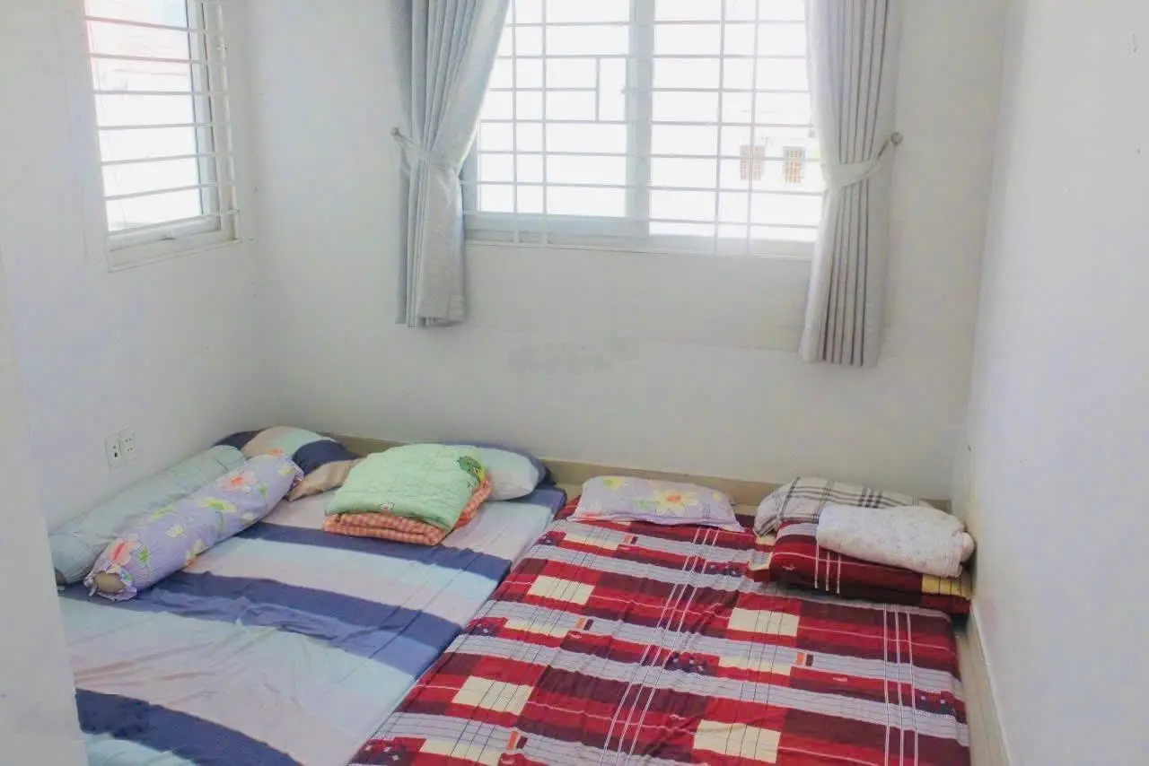 Nhà 3 tầng, ngang 6m x 11,5m, Huỳnh Tấn Phát, Q7- Hơn 6 tỷ