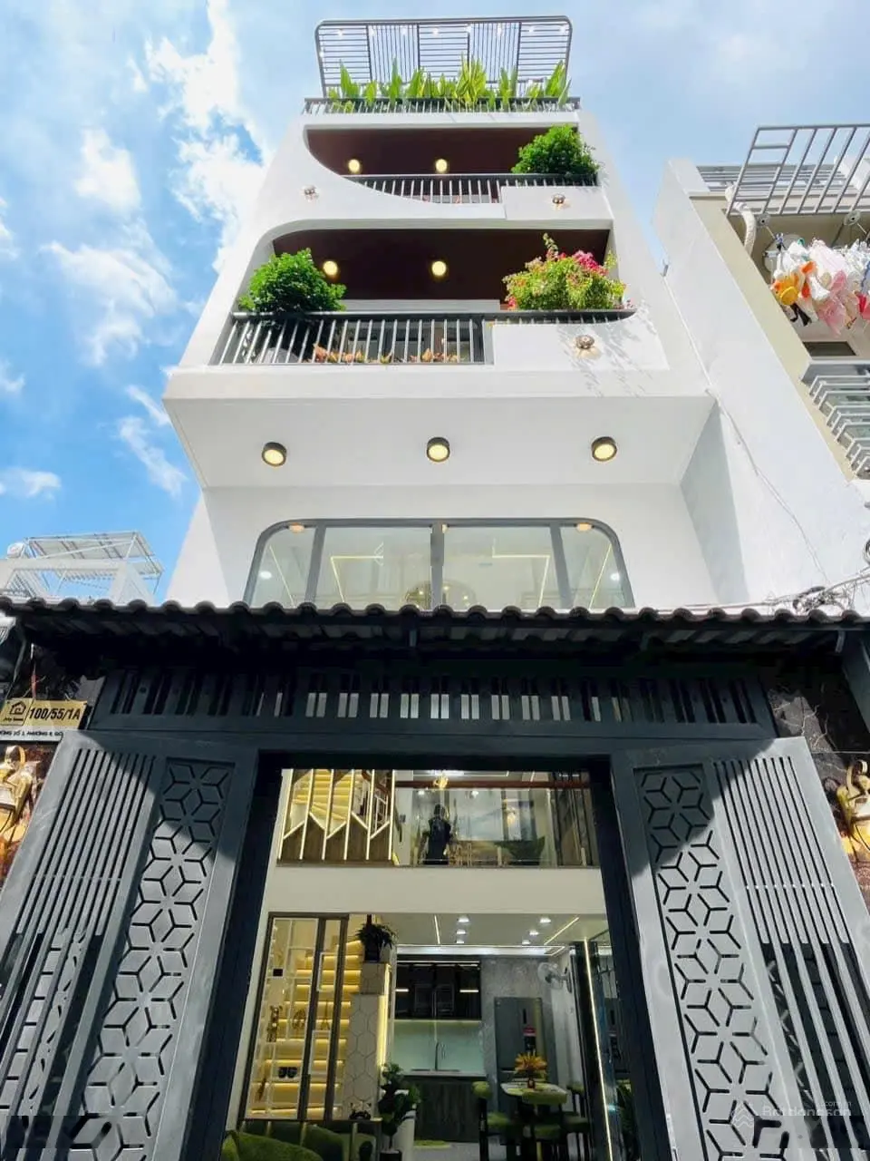 Bán nhà riêng tại đường nguyễn kiệm, giá cực chất 4,25 tỷ, dt 43,46m2, 5 tầng