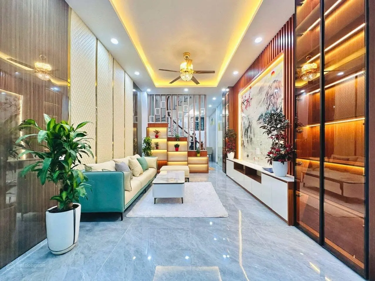 Siêu Phẩm Nhà Đẹp Thái Thịnh Đống Đa , Ngõ Rộng 3m , Cực Kỳ Thoáng Nhà Mới 50M , 5 Tầng , 6 Ngủ