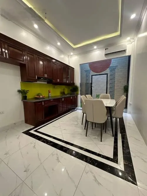 Bán nhà phố Hồng Tiến 54m2, giá 10,5tỷ