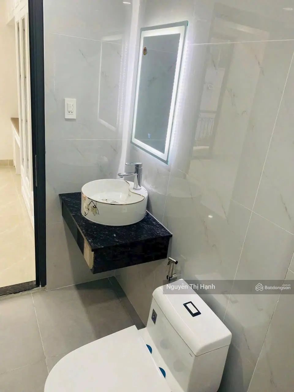 Nhà phố 4 tầng siêu đẹp cần bán gấp - Hiệp Bình Chánh, Thủ Đức, thiết kế hiện đại
