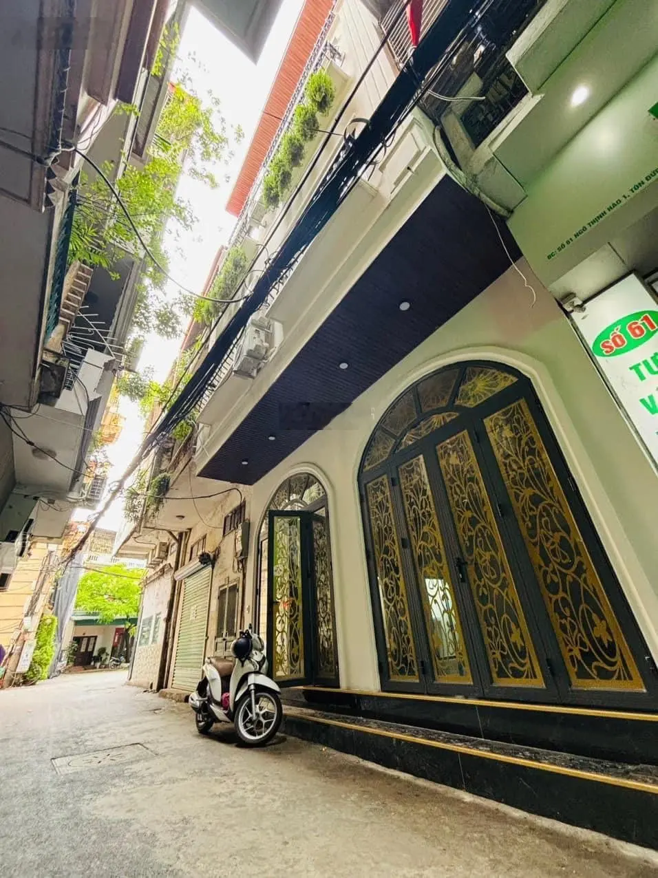 Bán nhà phố vip Hoàng Cầu, phân lô ô tô tận nhà, kinh doanh sầm uất 42m2 4 tầng nhỉnh 10 tỷ