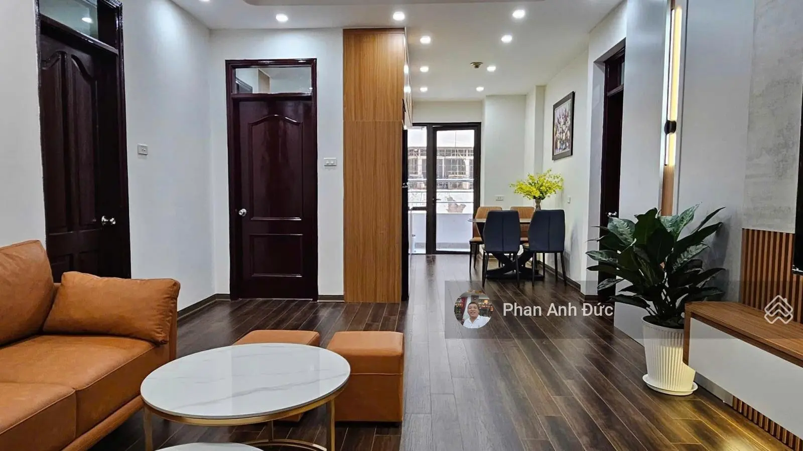 Bán Căn Hộ CCCC D11 Sunrise Building - 90 Trần Thái Tông , Nội Thất Cao Cấp , Tầng Đẹp, Hướng Mát