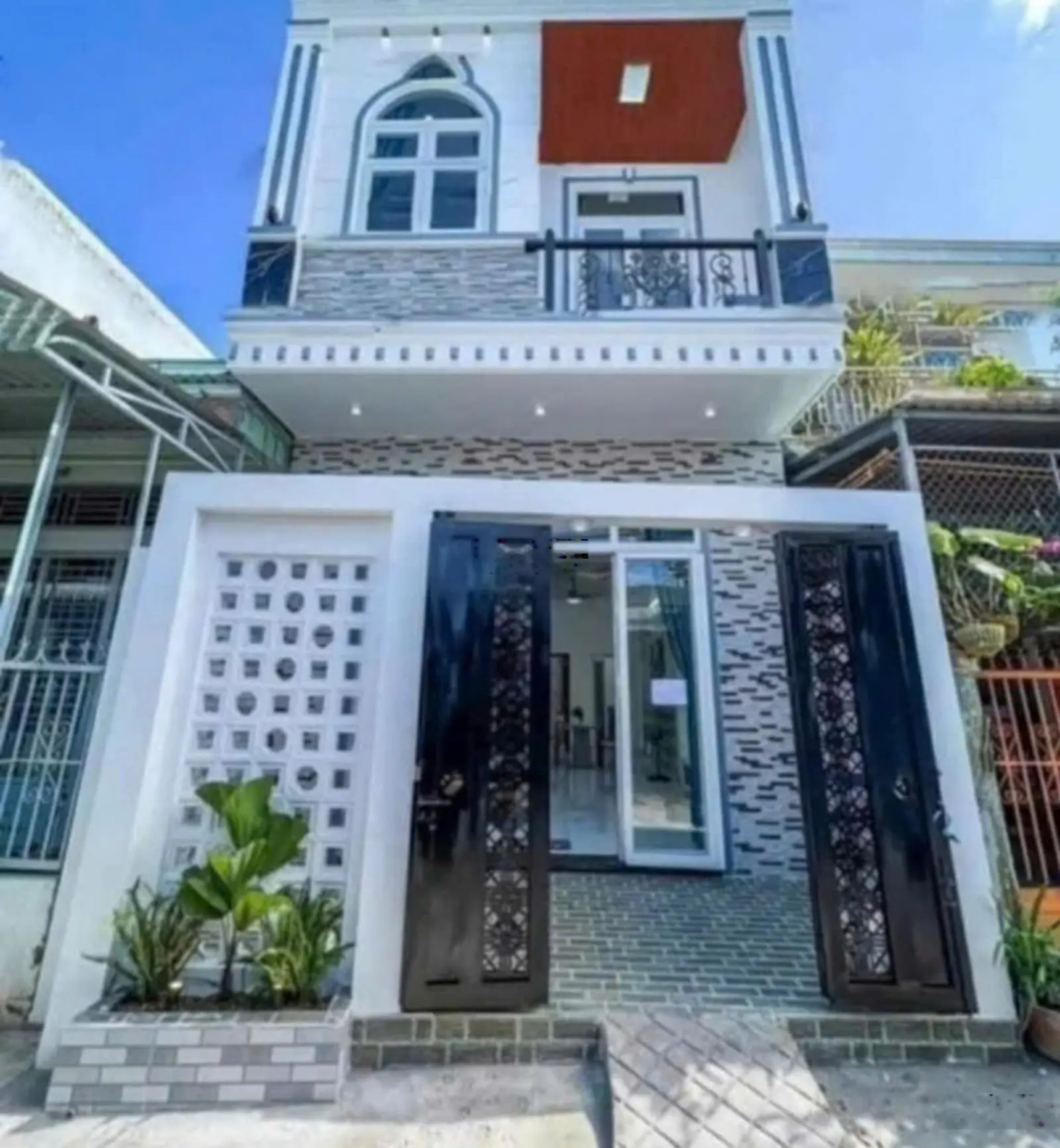 Bán gấp nhà 1 trệt 1 lầu đường Lê Quang Sung, phường 6, quận 6 gần chợ Bình Tây LH 0898 156 ***