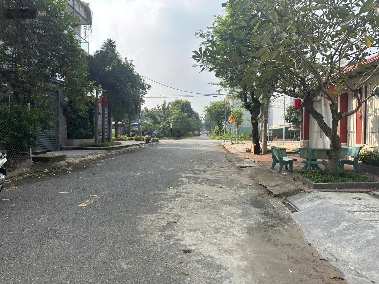 Biệt Thự Đối Diện CV , Đường số 32a , Khu Tên Lửa , Gần AEON Bình Tân , 10x20 , 2.5 Tấm , 28 Tỷ