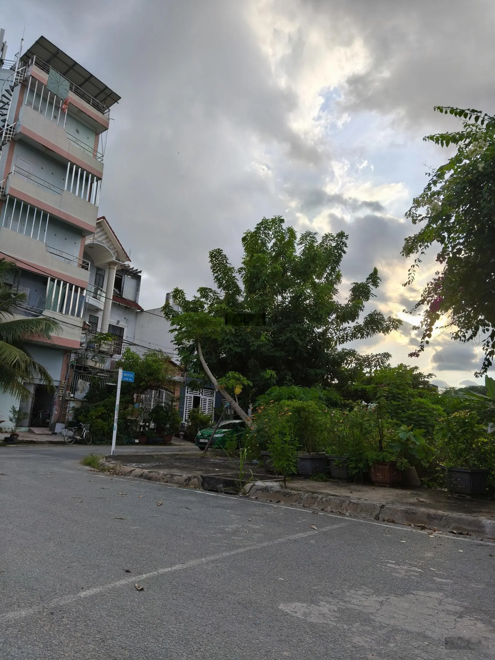 Cần bán đất 8x10m, giá 3,6 tỷ VND tại Đường Nguyễn Văn Tạo, Nhà Bè, Hồ Chí Minh