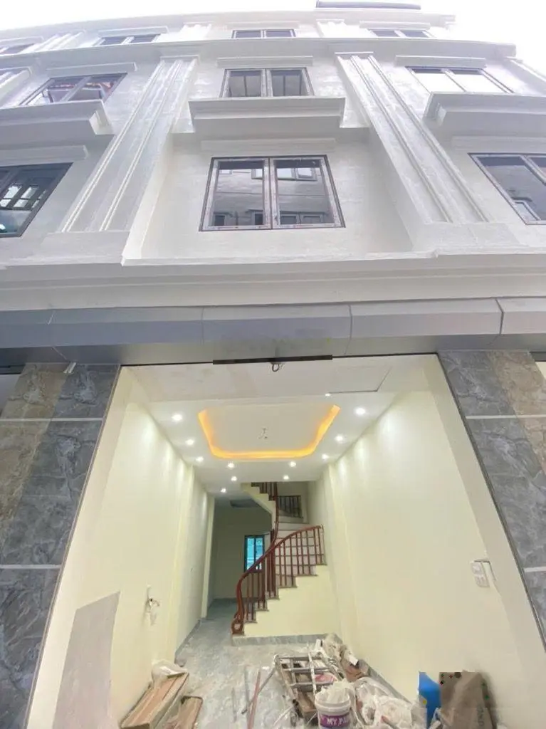 Bán nhà ở Đường Ỷ La, 5,8 tỷ, 46m2, 6PN, 6WC, 5T, HĐ, Hà Nội