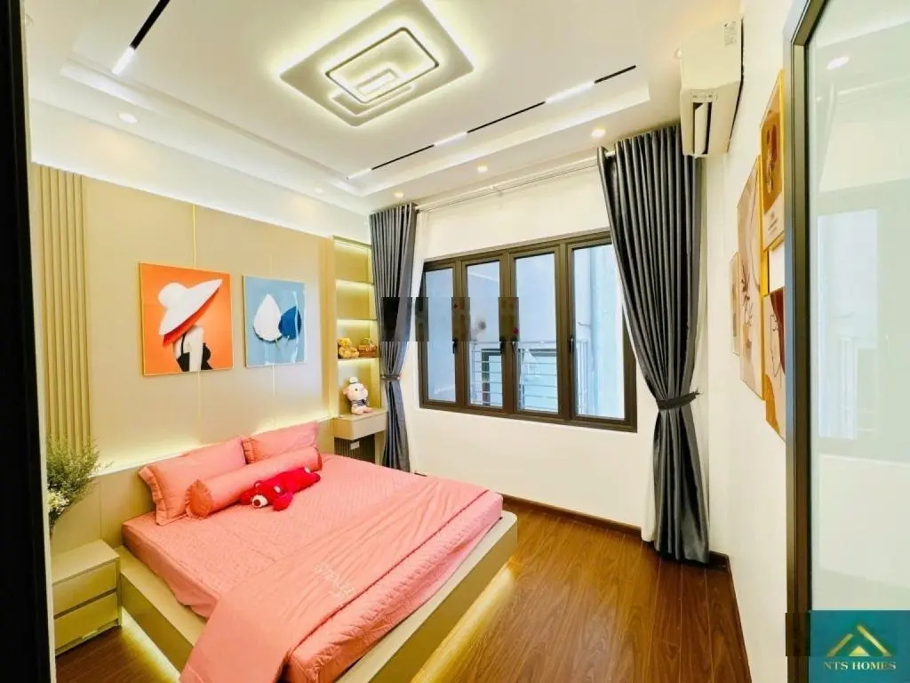 Bán nhà phố Kim Ngưu - ô tô cách 40m - 42m2 - 5PN full nội thất. Giá: 6,25 tỷ. LH: 0779 548 ***