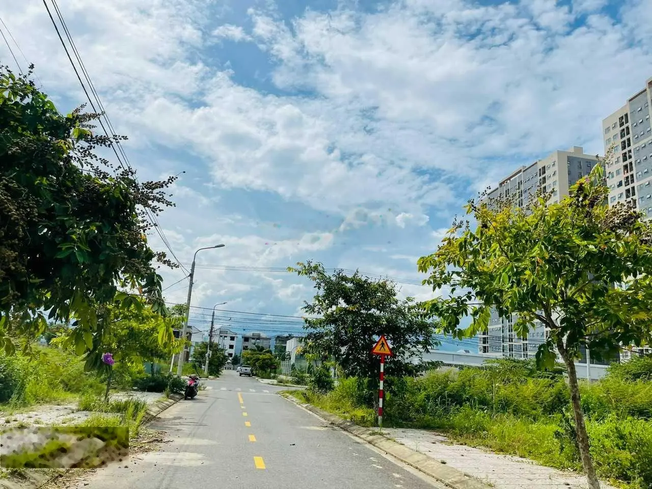 Bán gấp trong tháng này 5 lô đất đường 5m5 đẹp KĐT Bàu Tràm Lakeside - Giá chính chủ