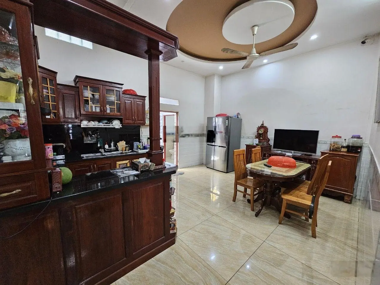 Cần bán nhà mặt phố giá 9,7 tỷ VND tại Dĩ An, Bình Dương