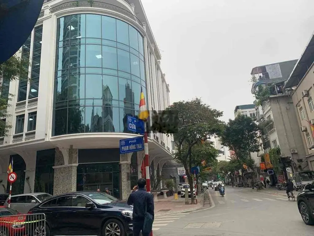 Chính chủ bán nhà MẶT PHỐ THÁI HÀ TRẦN QUANG DIỆU 8 TẦNG LÔ GÓC VIA HÈ