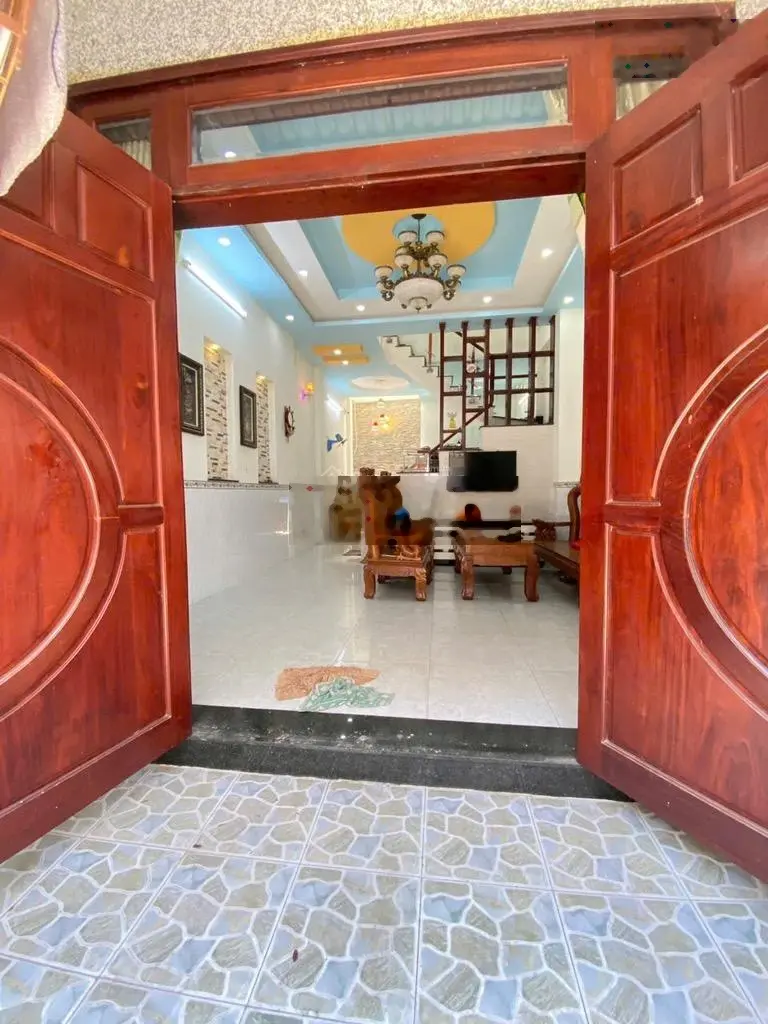 Bán nhà 2 tầng đẹp HXH Nguyễn Duy Trinh Phường Long Trường quận 9 4.4 tỷ tặng Full Nội Thất đẹp